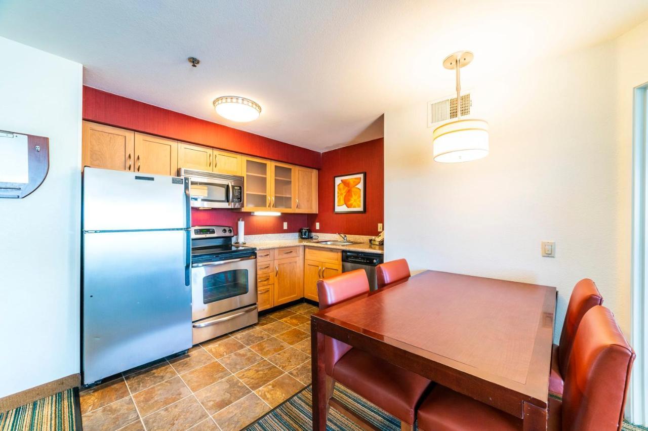 Metro Phx Upstairs 2Bd Sleeps 6 Heated Pool No Pets Allowed Финикс Екстериор снимка